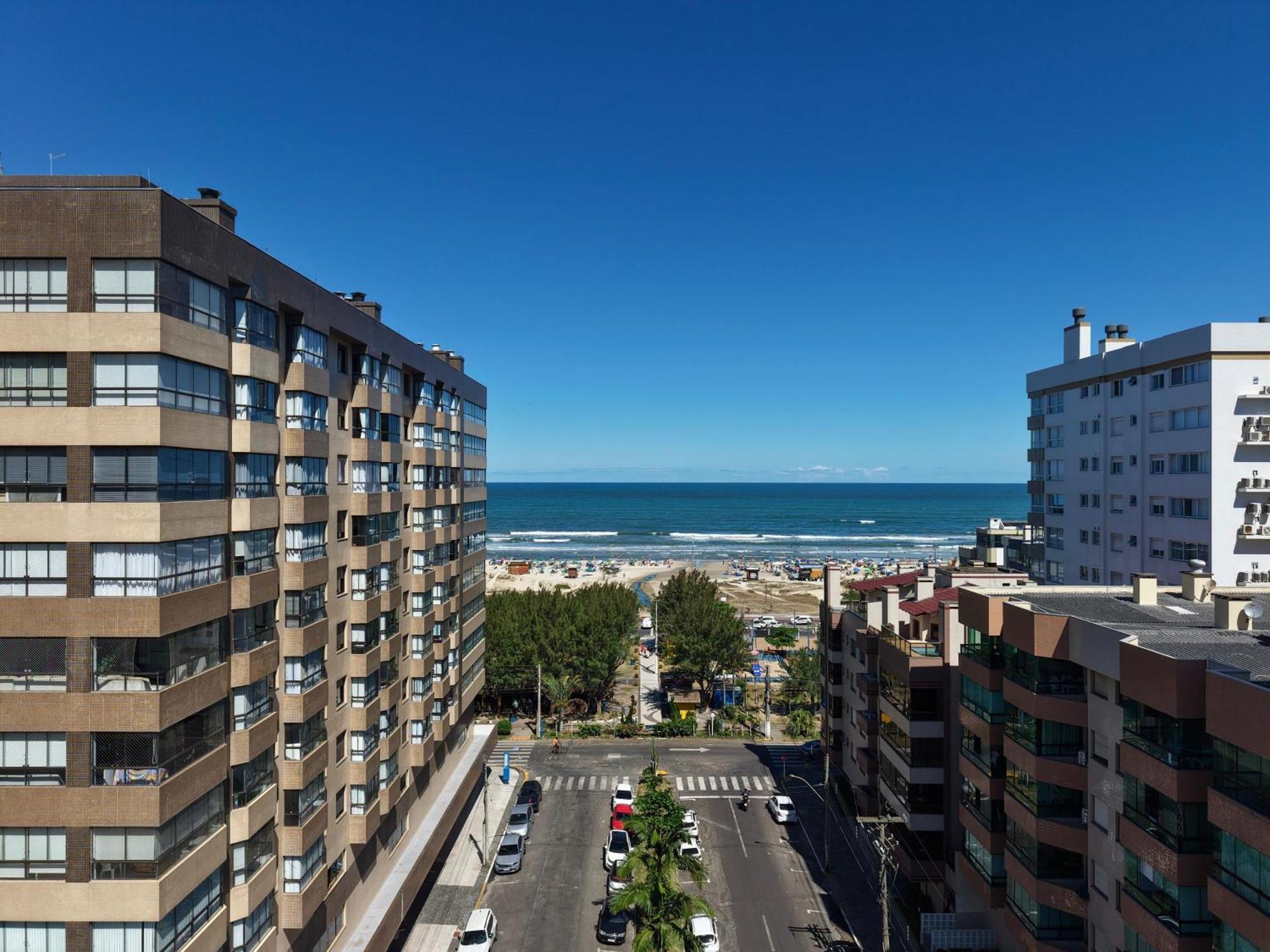Flat With The Sea View Apartment